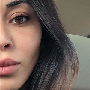 Meet your Posher, Veronica